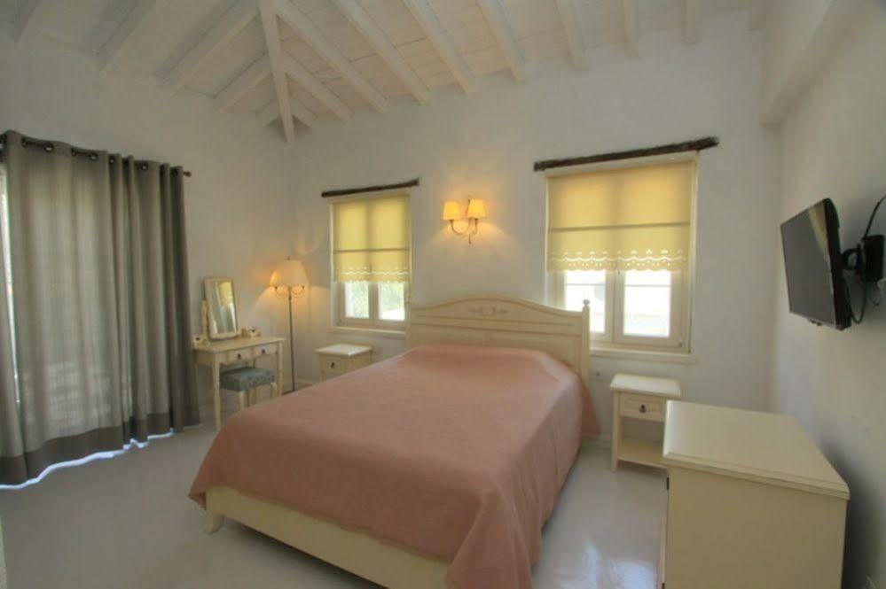 La Mia Casa Hotel Алакати Екстериор снимка